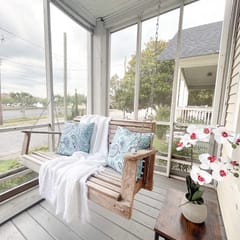 Kalmia Suite A - Centrally Located Downtown