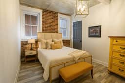 Crescent Loft