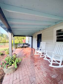 Kat’s Country Cottage