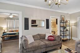 The Cowbell Cottage New