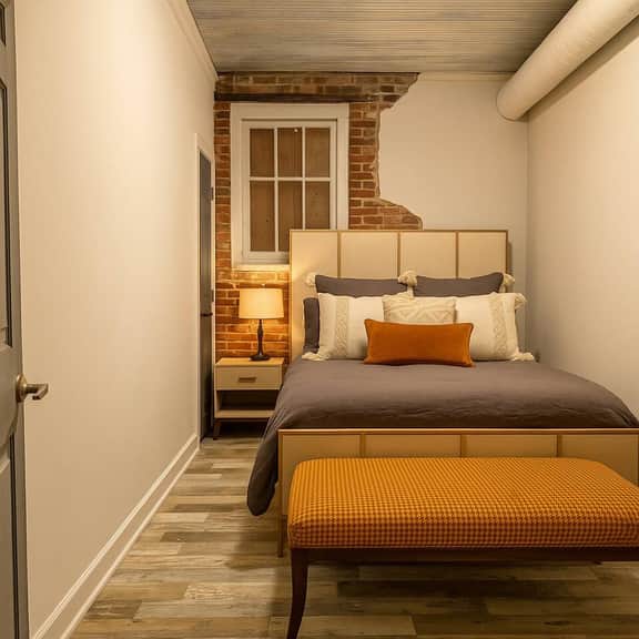 Crescent Loft