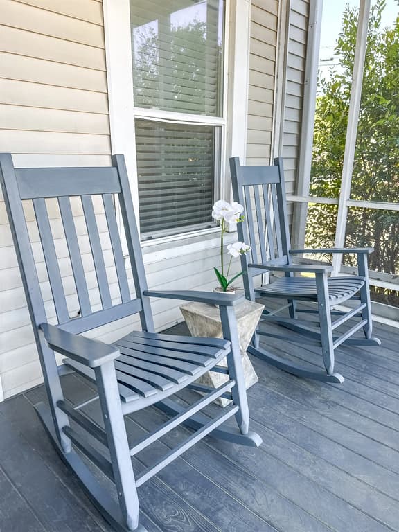 Kalmia Suite B - Centrally Located Downtown